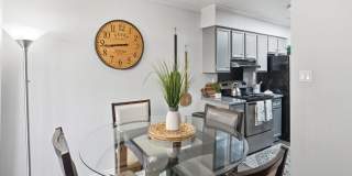 Le Montreaux Apartments Gallery 37
