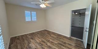 s08096 Gallery 34