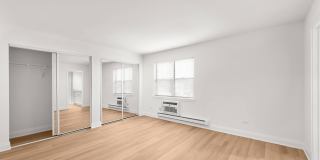 220-248 S. Rush Street Gallery 19