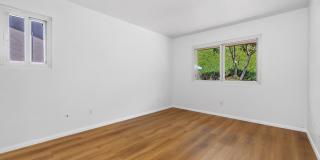 2345 Worden Street Gallery 5