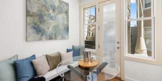2324 Francisco Street Gallery 17
