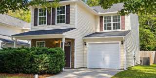 Spacious Living, Modern Comforts & Private Fenced Backyard! Gallery 1