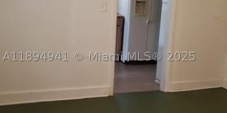 1517 Logan Gallery 7