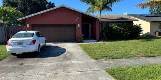 3345 SW 2nd Court Gallery 1