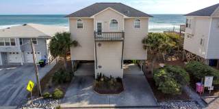 Oceanfront- Pet Friendly- Fully Furnished- Off Season Rental November 1st, 2026-March 31st, 2027 Gallery 1