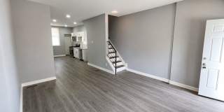 3 Bedroom Home with Modern Finishes, Central Air & Private Backyard Gallery 4