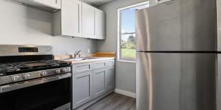 Studio for Rent! Gallery 3
