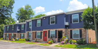 Glastonbury Woods Apartments Gallery 1