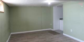 212 Vollmer Parkway Gallery 21