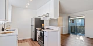 Pruneyard West Gallery 16