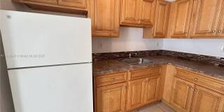 8287 NE Miami Ct Gallery 2