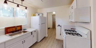Coming Soon! Turn-key 1 Bedroom, 1 Bath Cabin for Lease in Crestline, California! Coming Soon! Turn-key 1 Bedroom, 1 Bath Cabin for Lease in Crestline, California! Gallery 5