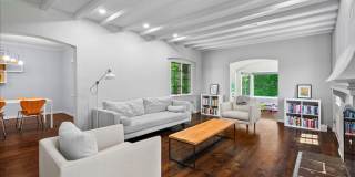 Elegant 3 Bedroom Tudor with Flexible Living Space Elegant 3 Bedroom Tudor with Flexible Living Space Gallery 17