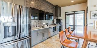 The Griff Gallery 16