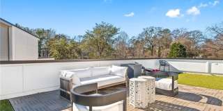 2424 Memorial Drive SE Gallery 3