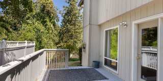 West Linn Single Family 3 Bd/2.5 Bth w/ Basement/Bonus Room. Gallery 12