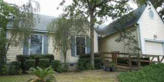 210 Suffolk Drive Gallery 1