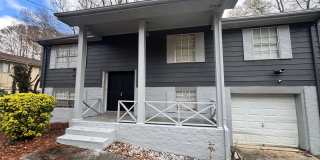 Room in 4 Bedroom Home at Cedar Hurst Trl Gallery 1