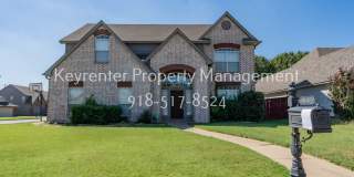 Beautiful 4 Bed 2.5 Bath Rental in Tulsa! Gallery 1