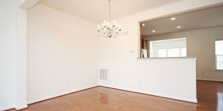 Dog-Friendly Pavilions at Pantops Townhome Gallery 9