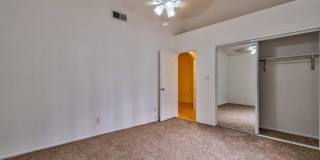 Adorable 4 bedroom, 2 bath in East El Paso! Gallery 23