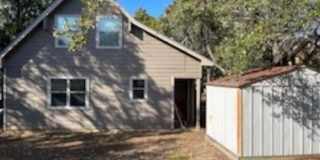 NEW ON MARKET !! Gallery 9