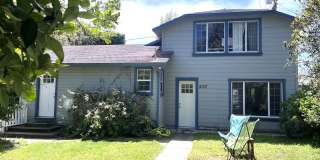 Fully Furnished- 2 bedroom/ 2 bathroom in Seacliff neighborhood walking distance to the beach Gallery 1