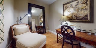 Delante Gallery 22