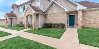 Town Park Townhomes Gallery 19