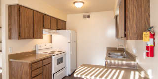 Plaza Square Apartments Gallery 13