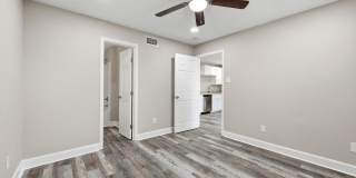 Newly remodeled Unit Ready for you! Gallery 7