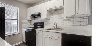 50 Stoneview Gallery 16