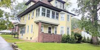 438 Van Dyke Street Gallery 1