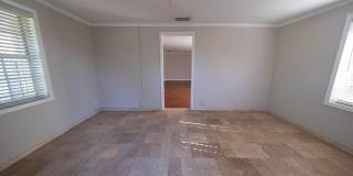 419 43rd Street Gallery 7