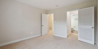 8312-532 KINGSGATE Road Gallery 19