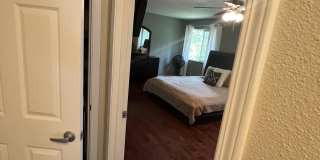 14-600 Flower Rd Gallery 13