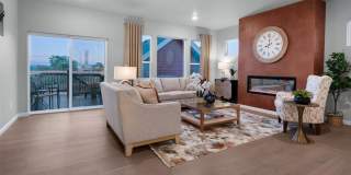 Furnished 3 Bed/Office Luxury Model Home on Westside Gallery 17