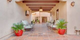 725 N FOOTHILL Rd Gallery 40