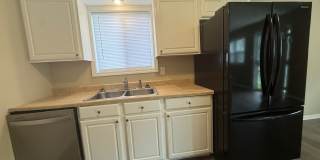 New rehab, 3BDR , 1 BTH with  fence yard. Gallery 9