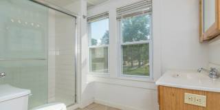 804 E 11th Gallery 10