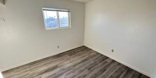 2036 Crawford St Unit C Gallery 16