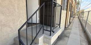 5195 Walnut Gallery 1