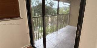 2997 Riverside Dr Gallery 16