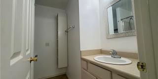 1584 N Willowbrook Drive Gallery 23