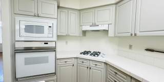 Spacious 4 Bedroom with Loft in Loma Linda Gallery 13