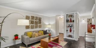 2400 Briarwest Apartments Gallery 8