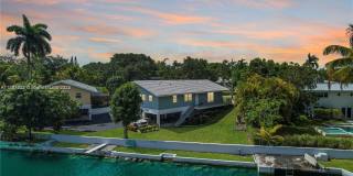 425 Northeast 103rd Street Gallery 1