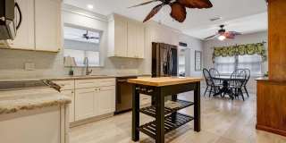 250 E Central Boulevard Gallery 6