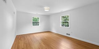 2816 ELLICOTT Street NW Gallery 23