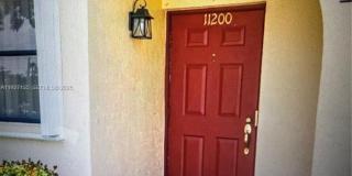 11200 Taft St Gallery 1